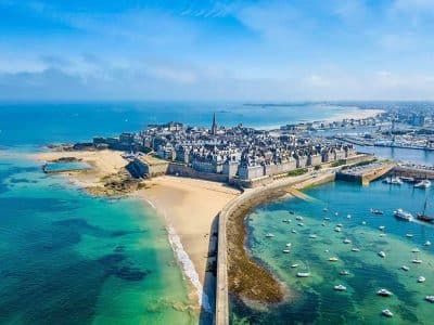 Visitez les plus beaux sites de Rennes et de la Bretagne